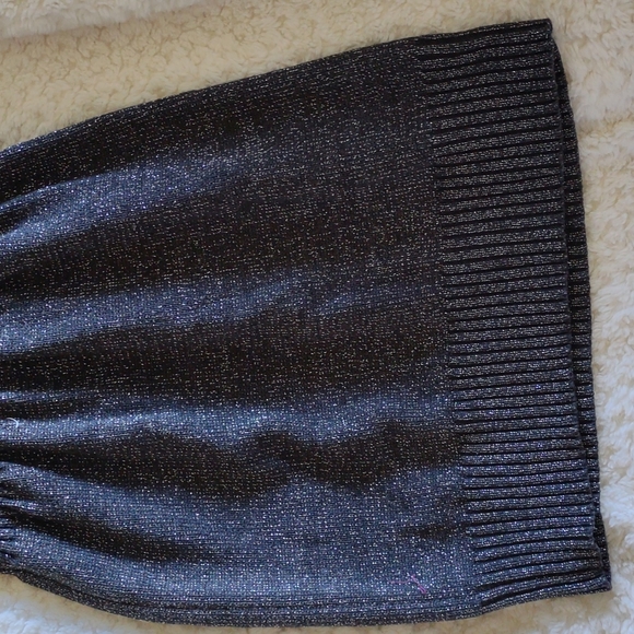 Silver & gray sparkle sweater dress with blingy button details on sleeves 10/12 - Picture 6 of 6